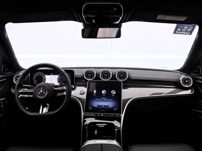 Mercedes-Benz C-Class 2022, 29000 км, за 26191.37 USD