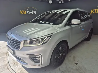Kia Canival · 2019 год