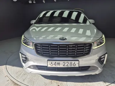 Kia Canival 2019, 155603 км, за 7936.51 USD