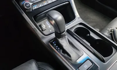 Hyundai Grandeur 2018, 125229 км, за 9867.54 USD - фото 9
