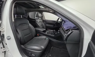 Hyundai Grandeur 2018, 125229 км, за 9867.54 USD - фото 10