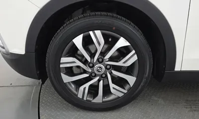 KG_Mobility_Ssangyong TIBOLI 2018, 67994 км, за 6505.34 USD