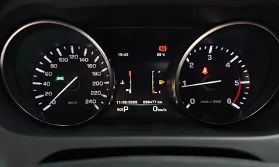 Land Rover Discovery Sport 2016, 98477 км, за 6236.05 USD - фото 8