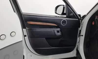 Land Rover Discovery 2018, 144491 км, за 17060.52 USD - фото 24