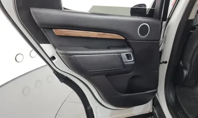 Land Rover Discovery 2018, 144491 км, за 17060.52 USD - фото 25