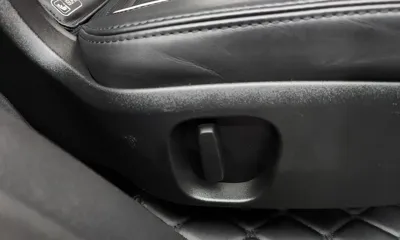 Land Rover Discovery 2018, 144491 км, за 17060.52 USD - фото 35