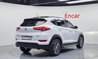 Hyundai Tucson 2016, 133375 км, за 7169.17 USD