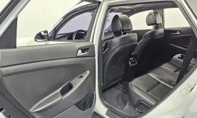 Hyundai Tucson 2016, 133375 км, за 7169.17 USD - фото 11