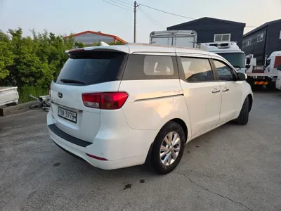 Kia Canival 2015, 199400 км, за 4266.77 USD