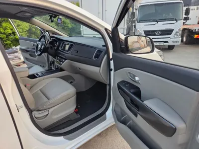 Kia Canival 2015, 199400 км, за 4234.53 USD - фото 9