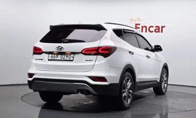 Hyundai Santafe 2016, 185098 км, за 6502.89 USD