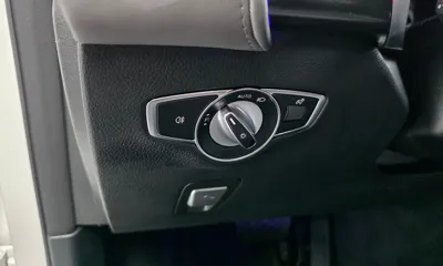 Mercedes-Benz EQC 2020, 110623 км, за 22252.86 USD - фото 18