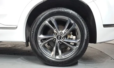 Hyundai Santafe 2019, 48659 км, за 16075.88 USD - фото 21