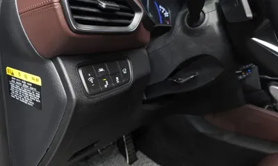 Hyundai Santafe 2019, 48659 км, за 16075.88 USD - фото 31