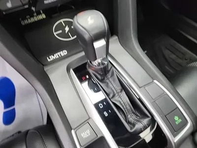 Honda Civic 2019, 105572 км, за 9977.68 USD - фото 9