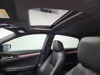 Honda Civic 2019, 105572 км, за 9977.68 USD - фото 14