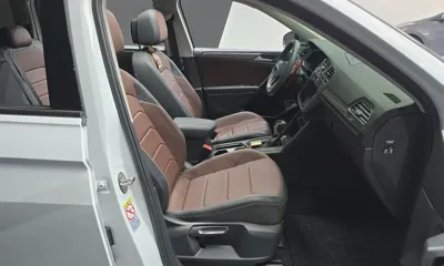 Volkswagen Tiguan 2023, 38846 км, за 20021.01 USD - фото 10