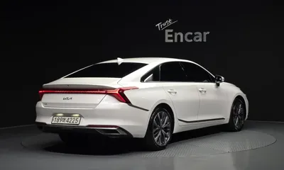 Kia K8 2024, 8102 км, за 18970.72 USD