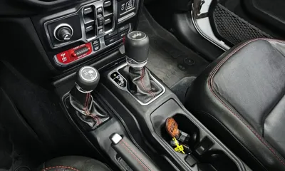 Jeep Wrangler 2022, 26428 км, за 35629.32 USD - фото 9