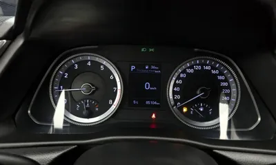 Hyundai Sonata 2020, 85104 км, за 10703.67 USD - фото 8