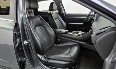 Hyundai Sonata 2020, 85104 км, за 10703.67 USD - фото 10