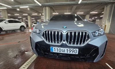 BMW X6 2025, 33323 км, за 64681.77 USD