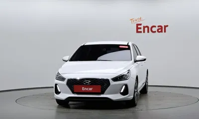 Hyundai i30 2018, 92102 км, за 6310.18 USD