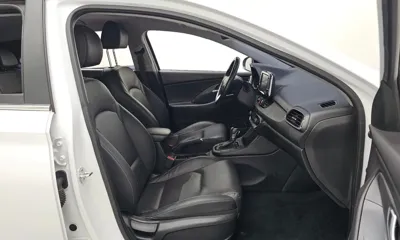 Hyundai i30 2018, 92102 км, за 6305.66 USD - фото 11