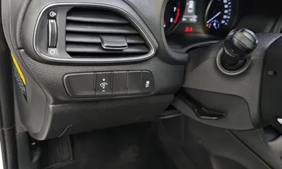 Hyundai i30 2018, 92102 км, за 6305.66 USD - фото 20