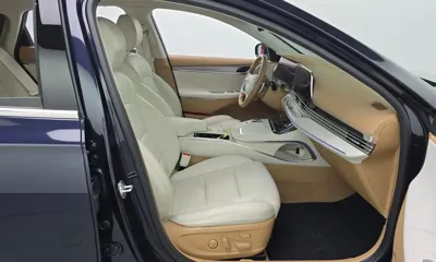Hyundai Grandeur 2020, 155217 км, за 13218.72 USD - фото 26