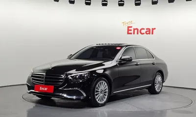 Mercedes-Benz E-Class · 2022 год