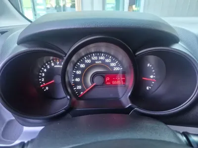 Kia Ray 2019, 62000 км, за 5529.54 USD - фото 11
