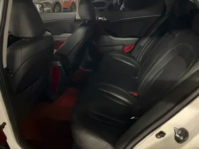 Kia K5 2011, 118521 км, за 3178.83 USD - фото 6