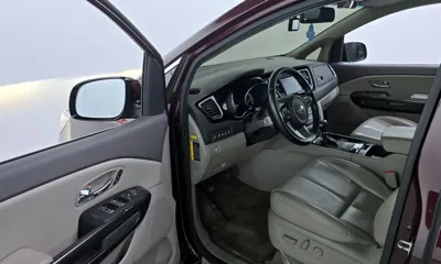 Kia Canival 2016, 117106 км, за 7201.85 USD - фото 10