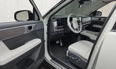 Hyundai Santafe 2025, 6763 км, за 27504.27 USD - фото 10