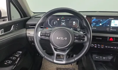 Kia K5 2024, 49678 км, за 20520.92 USD - фото 13