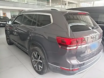 Volkswagen Teramont 2020, 79900 км, за 17667.04 USD