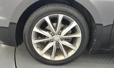Hyundai Grandeur 2015, 106858 км, за 4857.56 USD