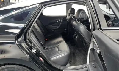 Hyundai Grandeur 2015, 106858 км, за 4857.56 USD - фото 11