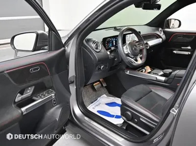 Mercedes-Benz GLB-Class 2022, 34075 км, за 24222.13 USD - фото 11