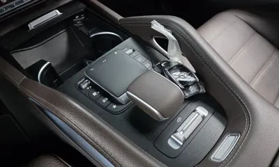 Mercedes-Benz GLS-Class 2022, 105989 км, за 47454.97 USD - фото 19