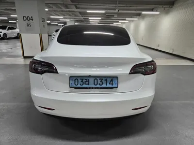 Tesla Model 3 2021, 59298 км, за 21333.86 USD