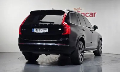 Volvo XC90 2023, 74324 км, за 40325.75 USD