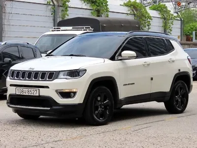 Jeep Compass 2019, 94342 км, за 6830.61 USD