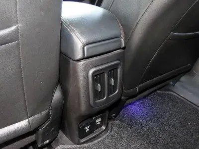 Jeep Compass 2019, 94342 км, за 6825.71 USD - фото 17