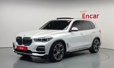 BMW X5 · 2022 год