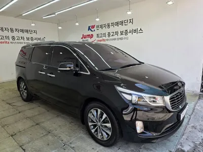 Kia Canival 2018, 79459 км, за 9100.95 USD