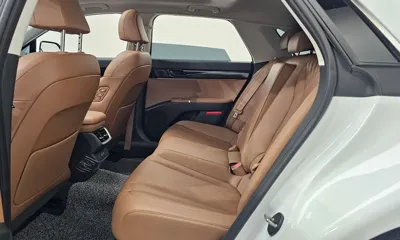 Hyundai Grandeur 2023, 21275 км, за 23500.07 USD - фото 26