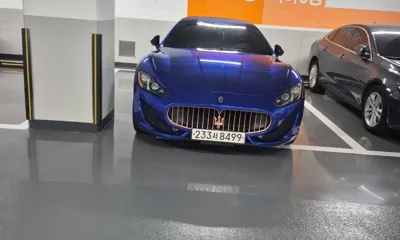 Maserati GranTurismo 2014, 76000 км, за 28937.93 USD