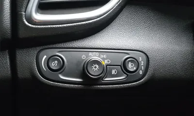 ChevroletGMDaewoo Trax 2017, 113789 км, за 3648.21 USD - фото 19